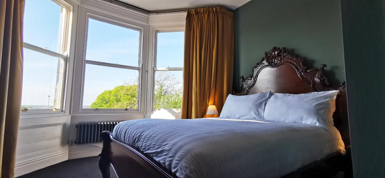 Hotel Lairds House à Bedlington Extérieur photo